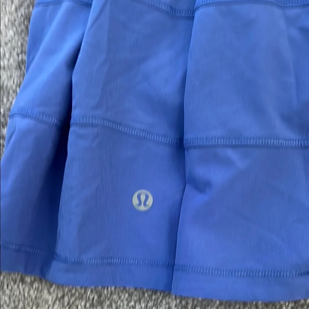 Lululemon Athletica Pace Rival Mid-Rise Skirt - Size 2 - In Wild Indigo - Picture 4 of 6